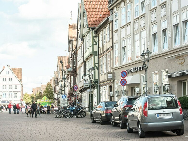 Quaint Apartment In Celle Near The Forest