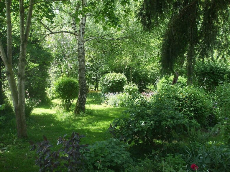 Quaint Holiday Home In Pionsat With Garden