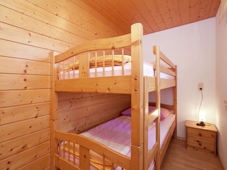 Cozy Apartment Near Ski Area In Bartholom�berg