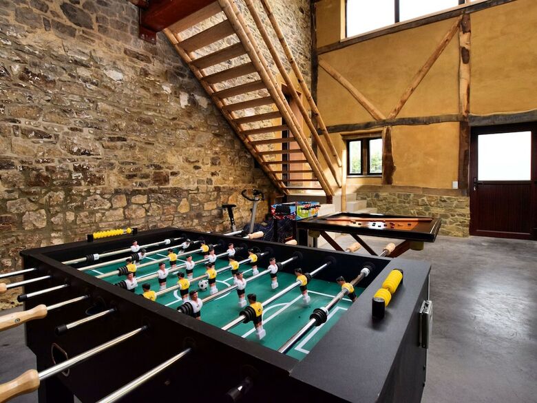 Pleasant Holiday Home In Ardennes Belgium With Jacuzzi