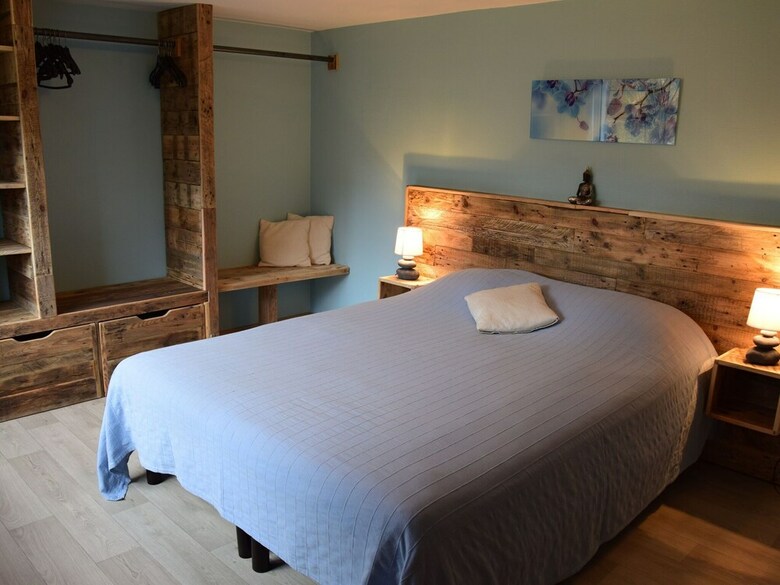 A Villa Perfectly Situated In Spa, Between The Town Centre And The Forest