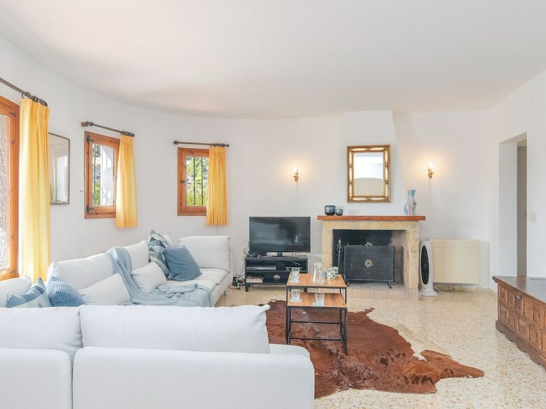 Luxurious Villa With Private Swimming Pool In Benissa