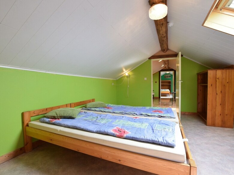 Quaint Cottage In Petite Langlire With Jacuzzi