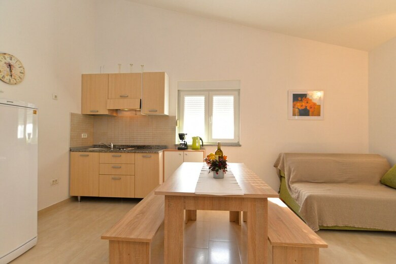 Apartment 1773