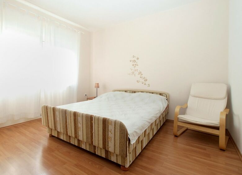 Apartment 1804