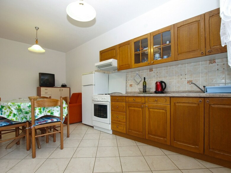 Apartment 1858