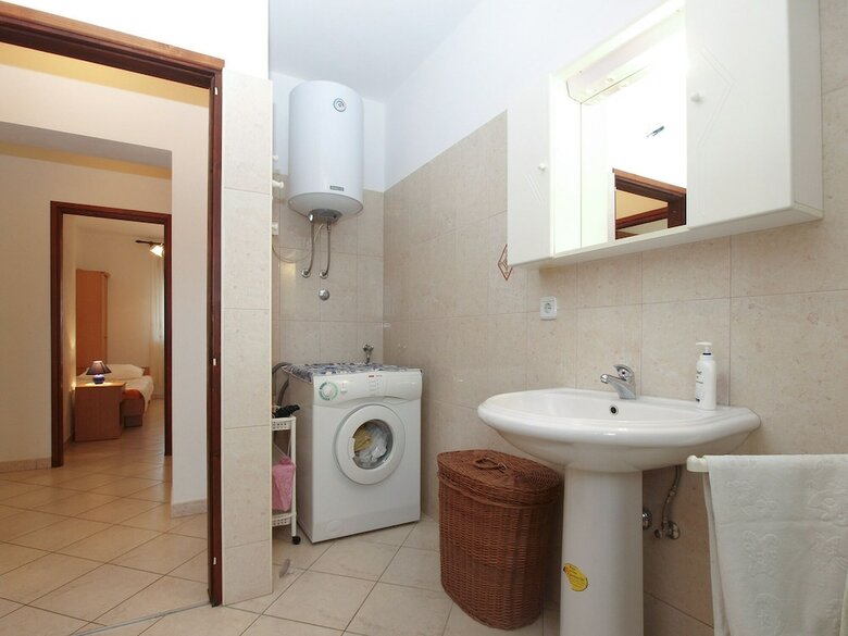 Apartment 1858