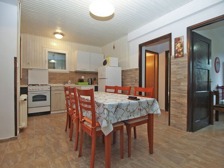 Apartment 1954