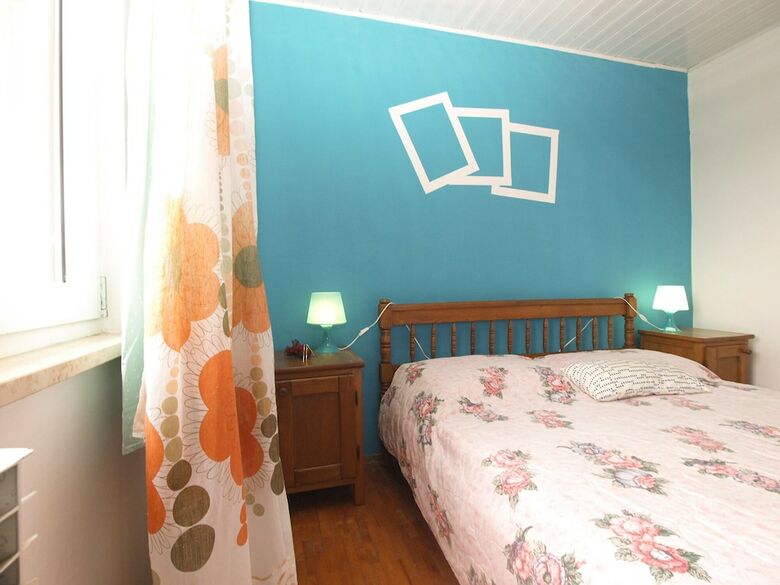Apartment 1954
