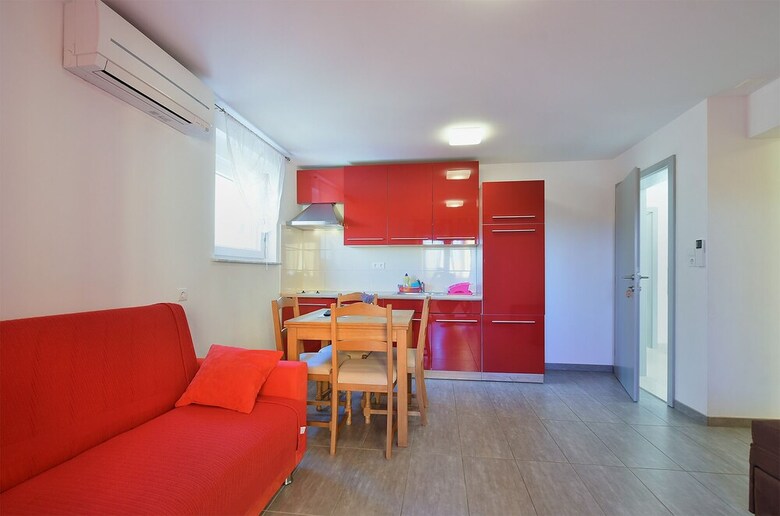 Apartment 1964