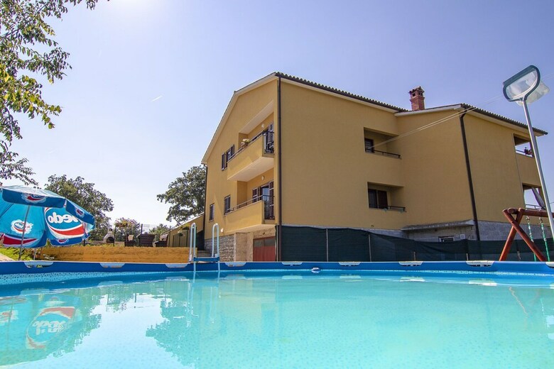 Villa Apartment 1984
