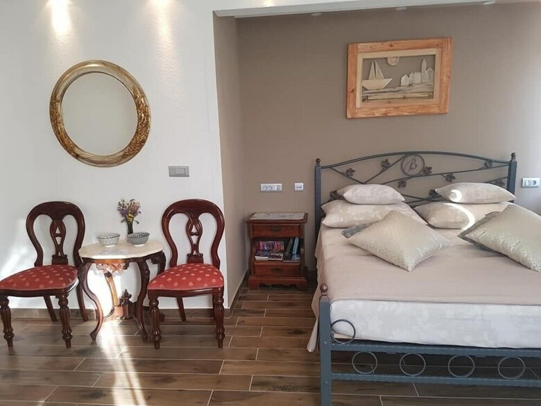 Bossa Studio Apartments