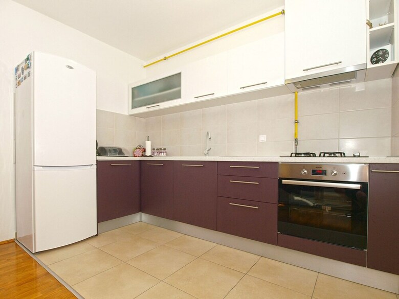 Apartment 1920
