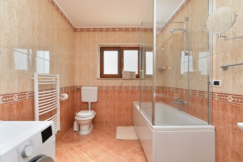Apartment 1917