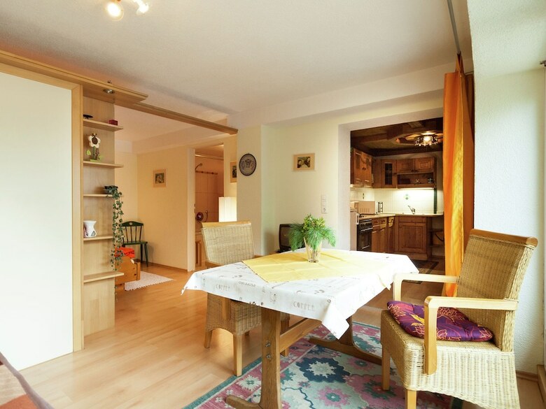 Spacious Apartment In L�ngenfeld Near �tz Valley Alps