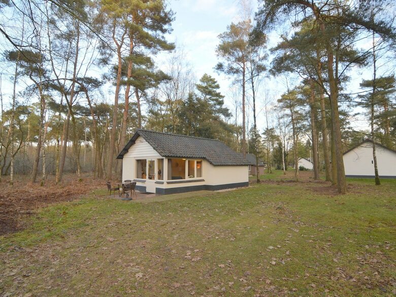 Completely Detached Bungalow In A Nature-filled Park By A Large Fen