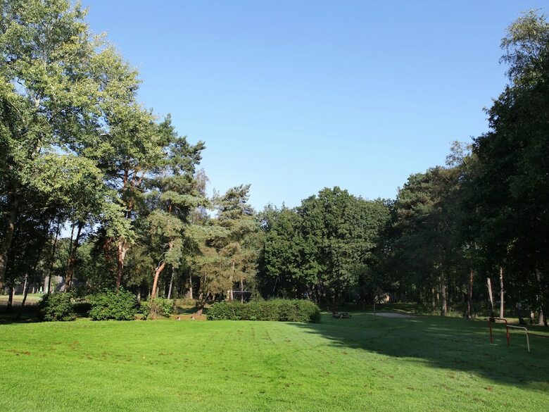 Completely Detached Bungalow In A Nature-filled Park By A Large Fen