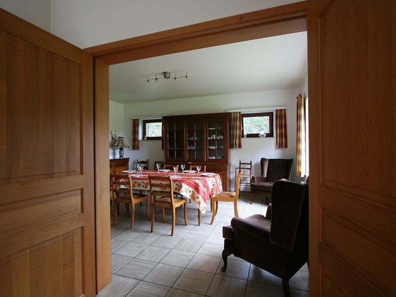 Cozy Holiday Home In Lesterny Near Lake