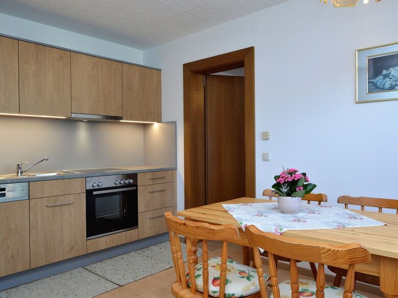 Cozy Apartment In Vandans With Shared Terrace