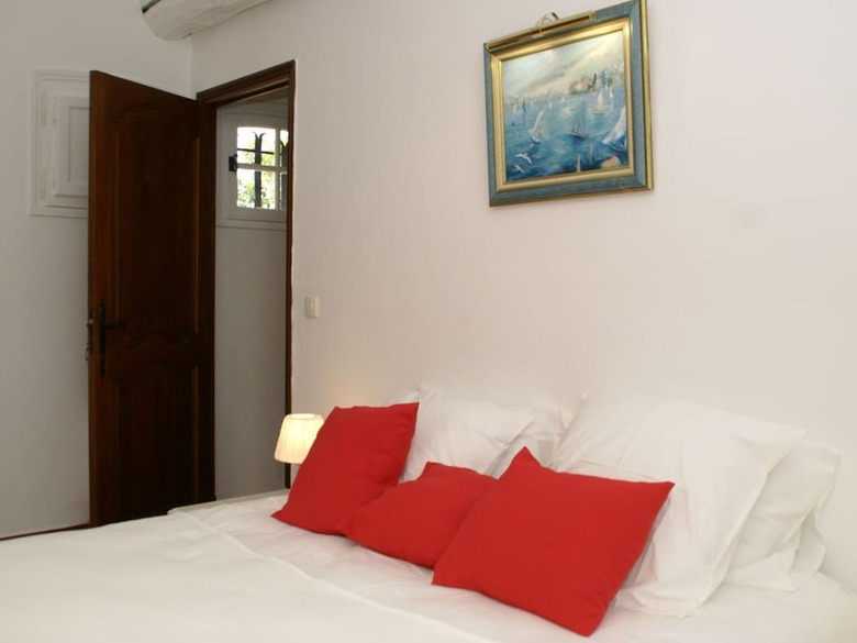 Top! Villa With Heated Jacuzzi, Private Pool, Large Lawn And Outdoor Kitchen