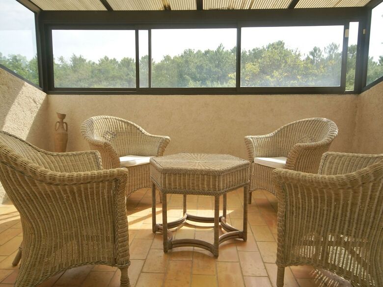 Top! Villa With Heated Jacuzzi, Private Pool, Large Lawn And Outdoor Kitchen