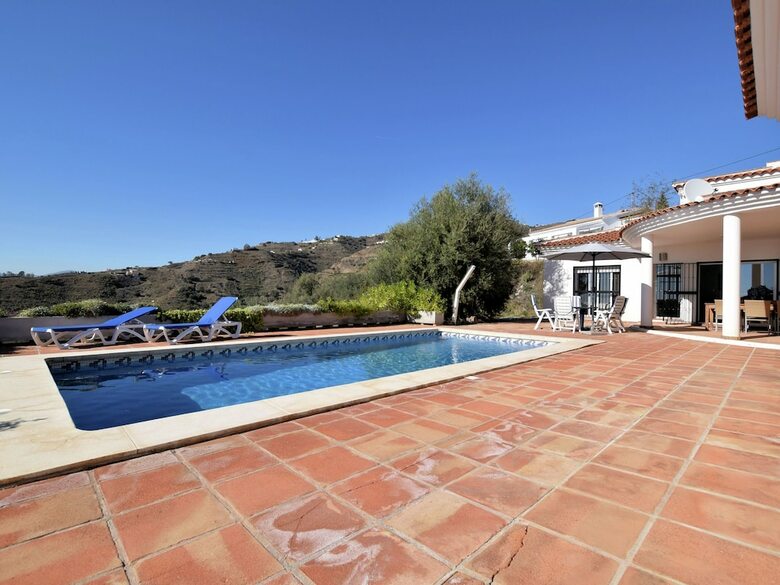 Modern Villa In Arenas With Private Pool
