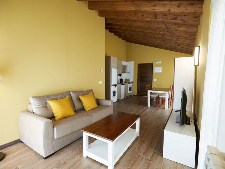 Luxurious Mansion In Cangas de On�s With Meadow View