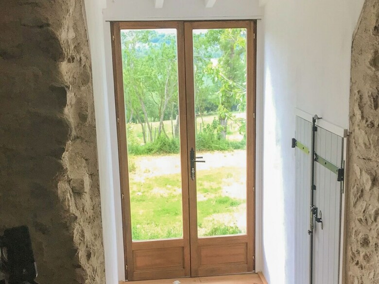 Luxurious Holiday Home In Lapeyrouse Near Forest