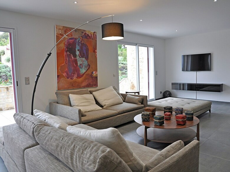 Magnificent Villa In Saint-ambroix With Artistic Interiors & Pool