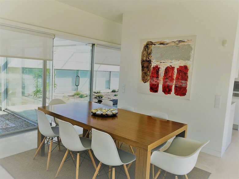 Modern Villa In �bidos Lisbon With Garden And Pool
