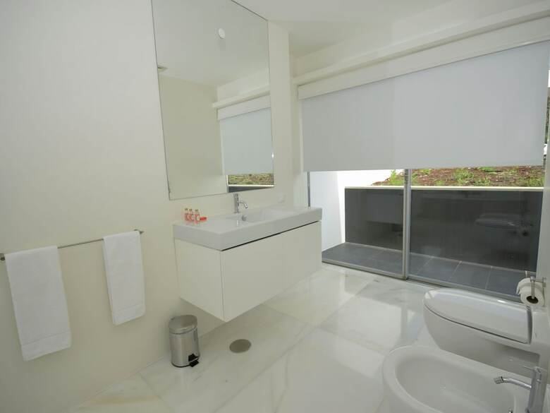 Modern Villa In �bidos Lisbon With Garden And Pool