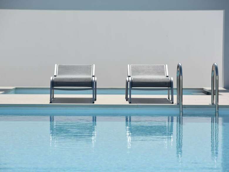 Modern Villa In �bidos Lisbon With Garden And Pool