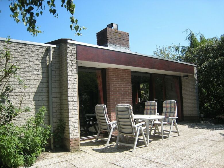 Comfortable, Detached Bungalow (65 M2