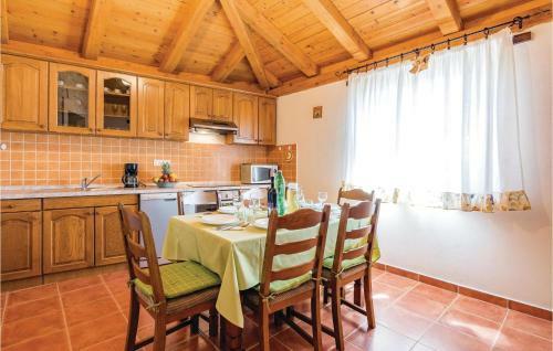 Holiday Home Medvidici VI