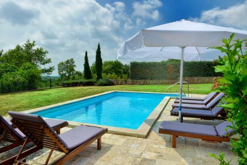 Villas Heraki By Istarski Dvori