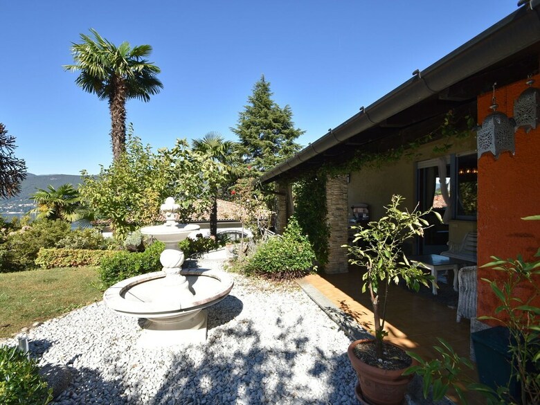 Boutique Villa In Lombardy With Garden