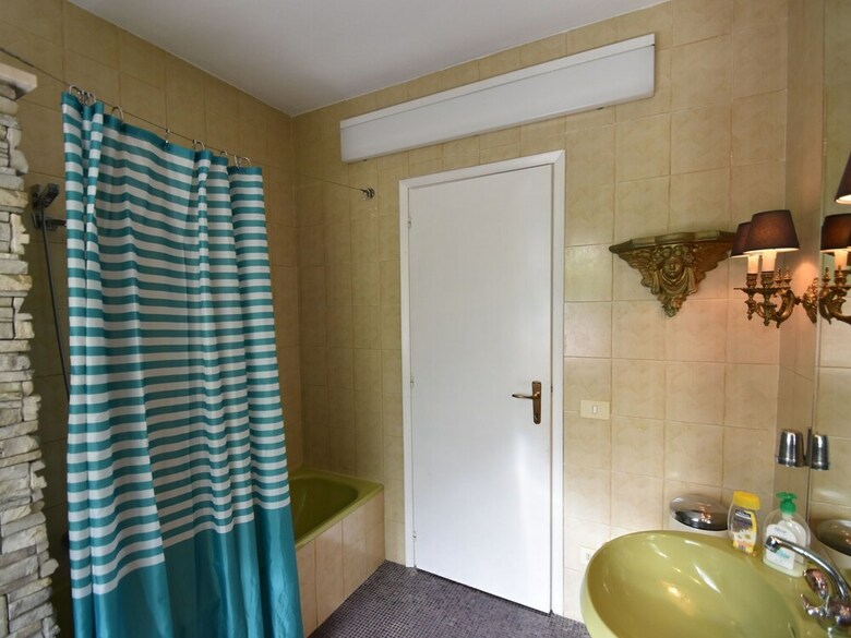 Boutique Villa In Lombardy With Garden