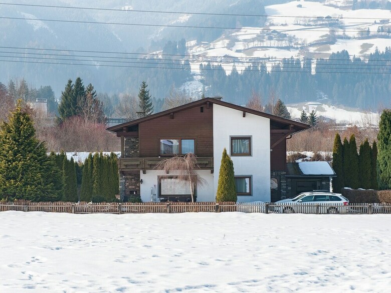 Modern Cottage Near Ski Area In Stumm