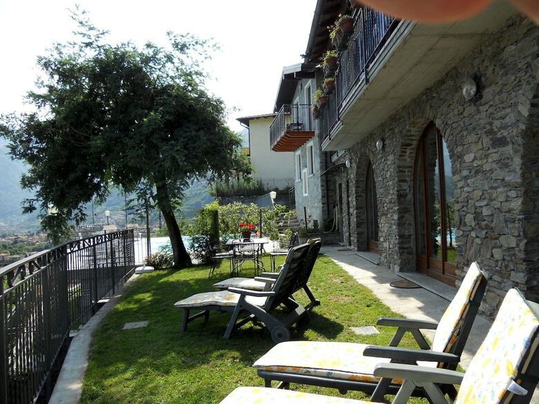 Spacious Apartment With Swimming Pool In Gravedona