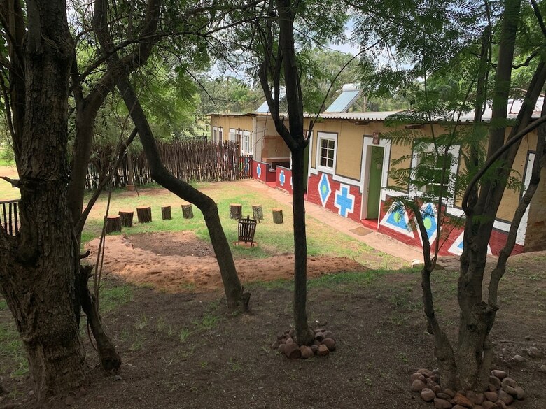 Hostal Lion's Den Backpackers
