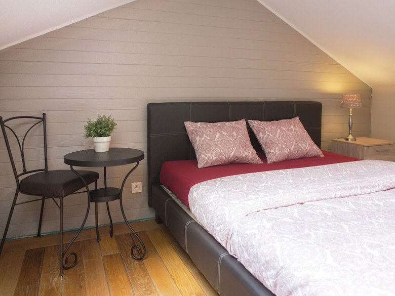 Modern Cottage In Marchin With Swimming Pool