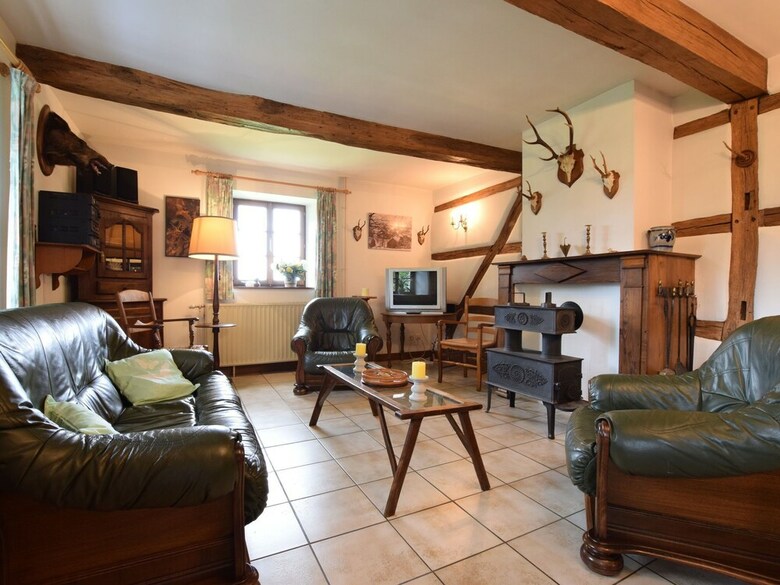 Authentic Cottage In Weris With Private Garden