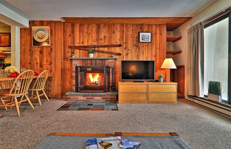 "roomy" Mountain Green 3br Condo W/ Amenities 3b14