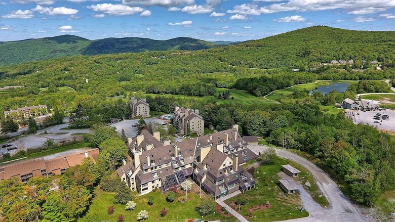 "roomy" Mountain Green 3br Condo W/ Amenities 3b14