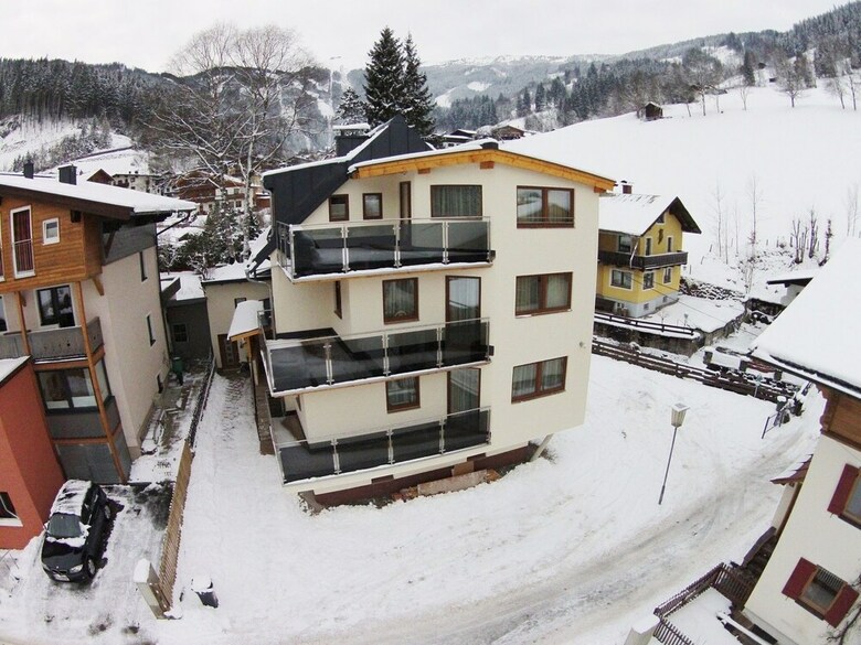 Luxury Chalet In Zell Am See With Terrace