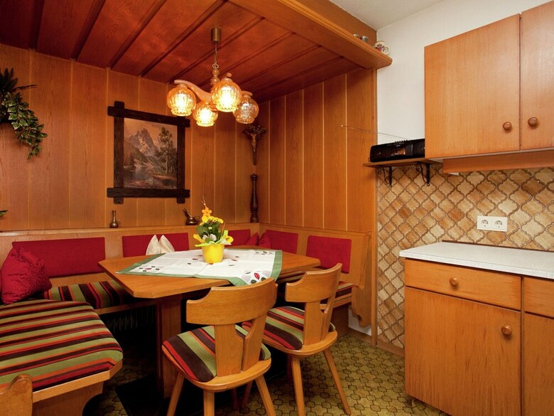 Spacious Apartment In Ehrwald With Balcony