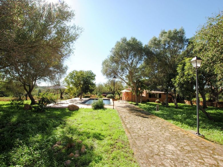 Villa Authentic Rustic Finca With Private Pool Centrally Located