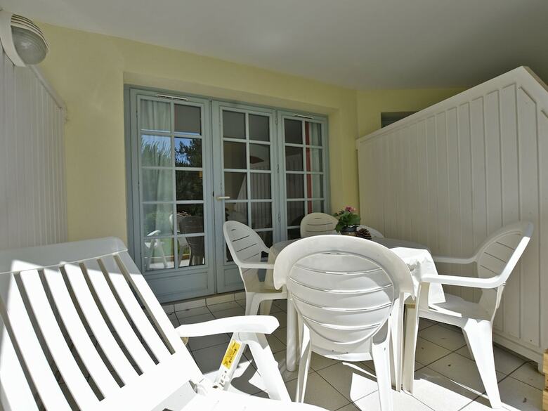 Lovely Apartment With Swimming Pool, Private Terrace,parking