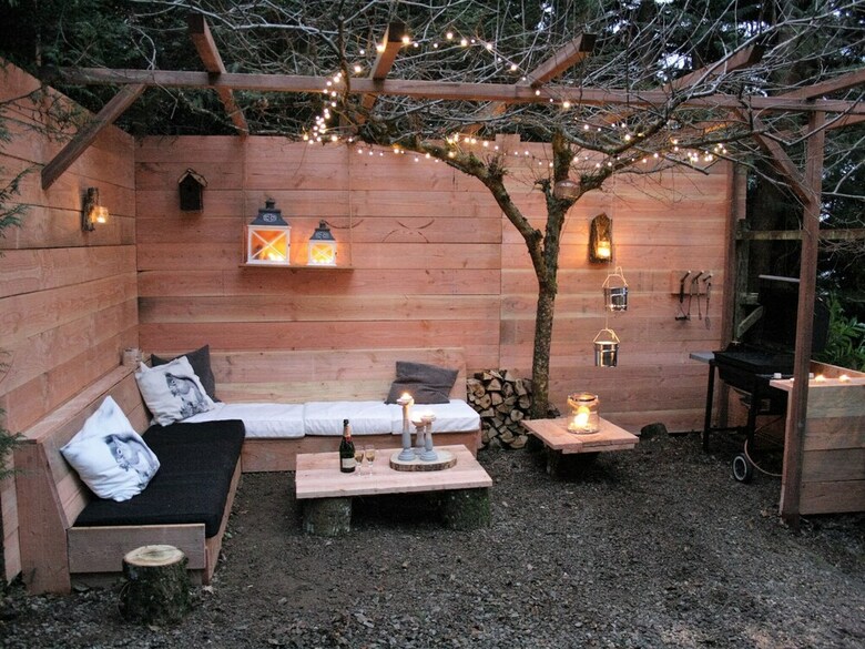 Cozy Holiday Home Near Lake In Beaulieu