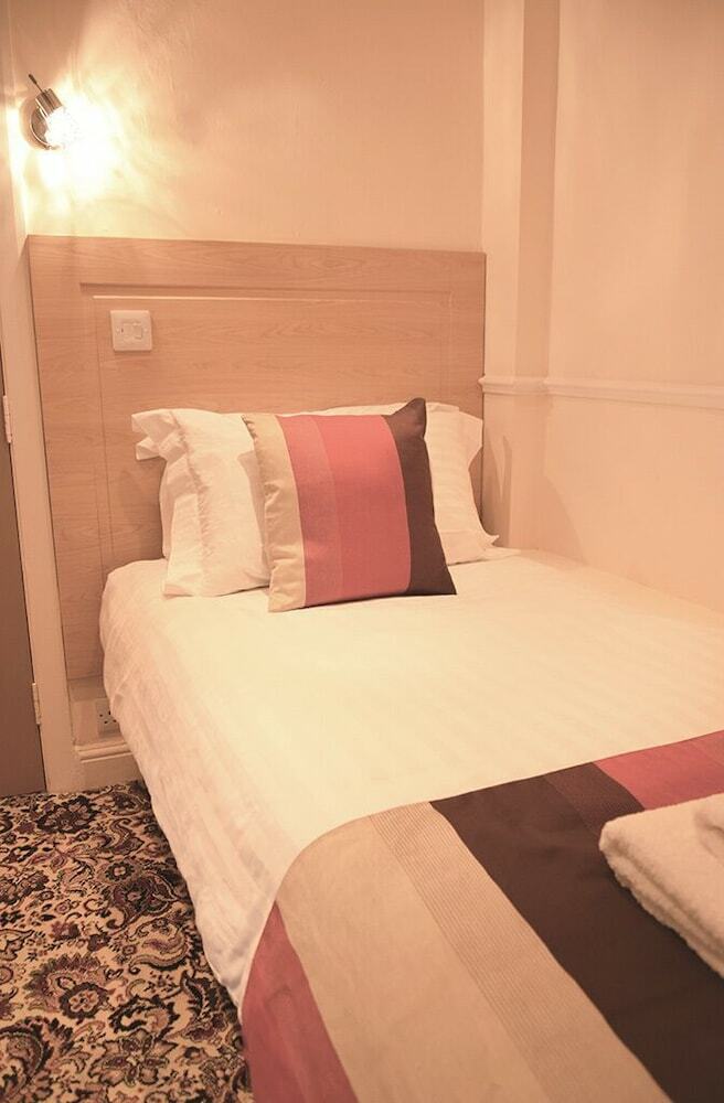 Bed & Breakfast The Flask Inn